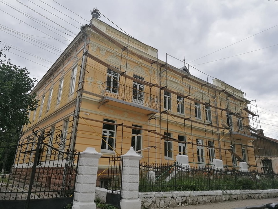 З 1 вересня вихованці Палацу школяра у Дрогобичі займатимуться в оновленому та відремонтованому приміщенні. ФОТО