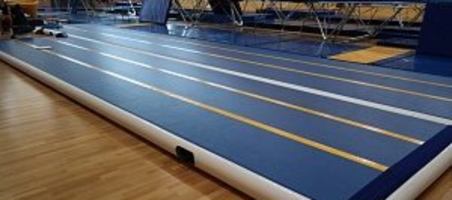 Спорт: Результати змагань зі спортивної акробатики та стрибків на акробатичній доріжці