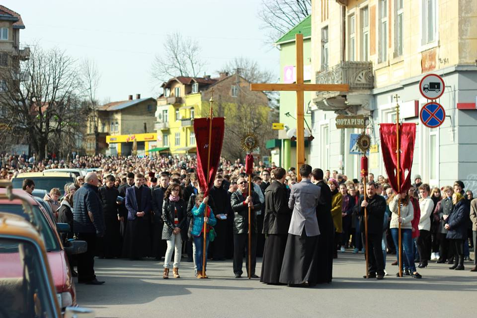 АНОНС. У Дрогобичі пройде традиційна загальноміська молитовна Хресна хода