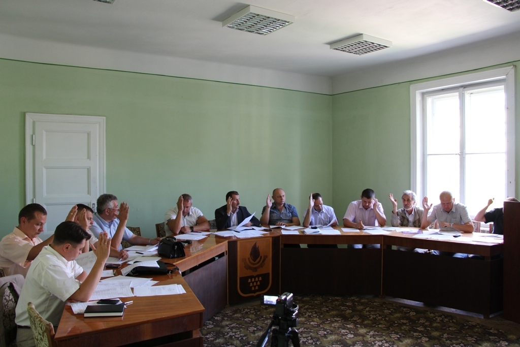 Виконавчий комітет звернувся до Кабміну щодо впровадження мораторію на підвищення житлово-ком. тарифів