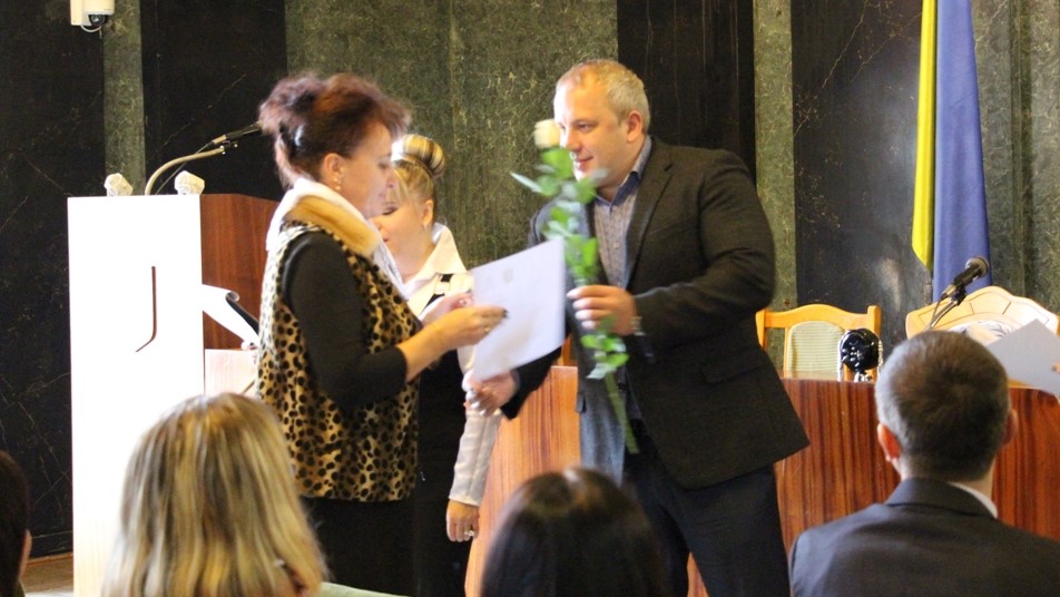 У Дрогобицькій міській раді відбулися урочистості з нагоди Дня працівника соціальної сфери України. ФОТО