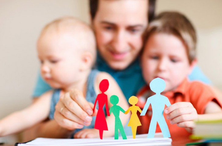 Як створити прийомну сім`ю: вимоги до прийомних батьків, —  роз`яснення служби у справах дітей ДМР