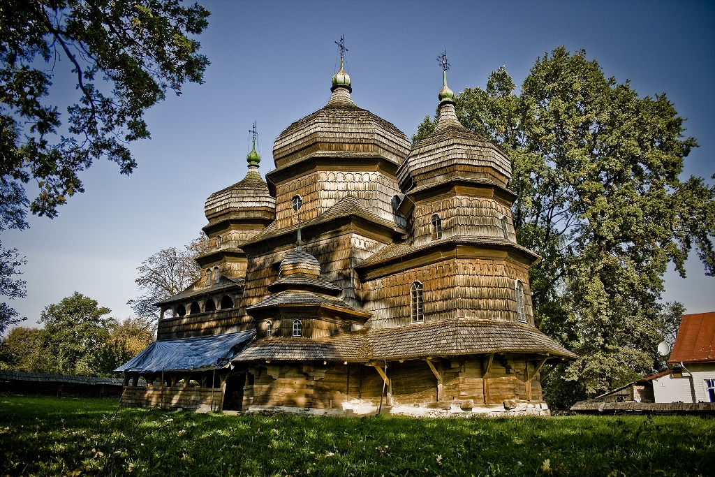 Дрогобич отримав понад один мільйон гривень на реставрацію церков Св. Юра та Воздвиження Чесного Хреста