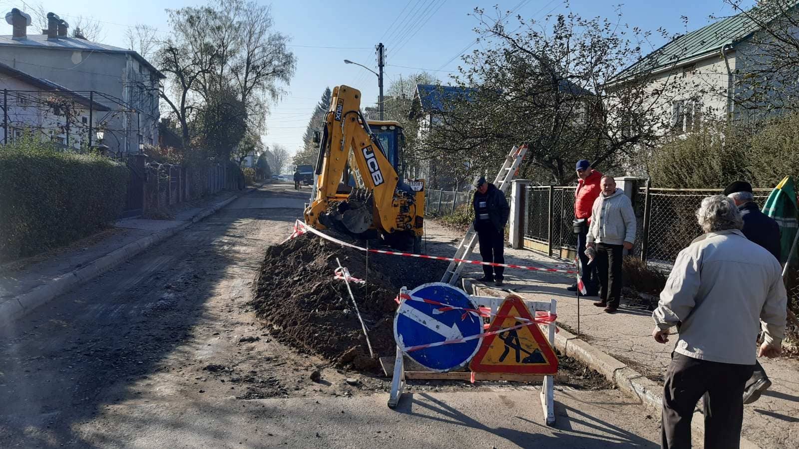 Ремонт на вул. 22 січня затягнувся через прорив мережі каналізаційних труб