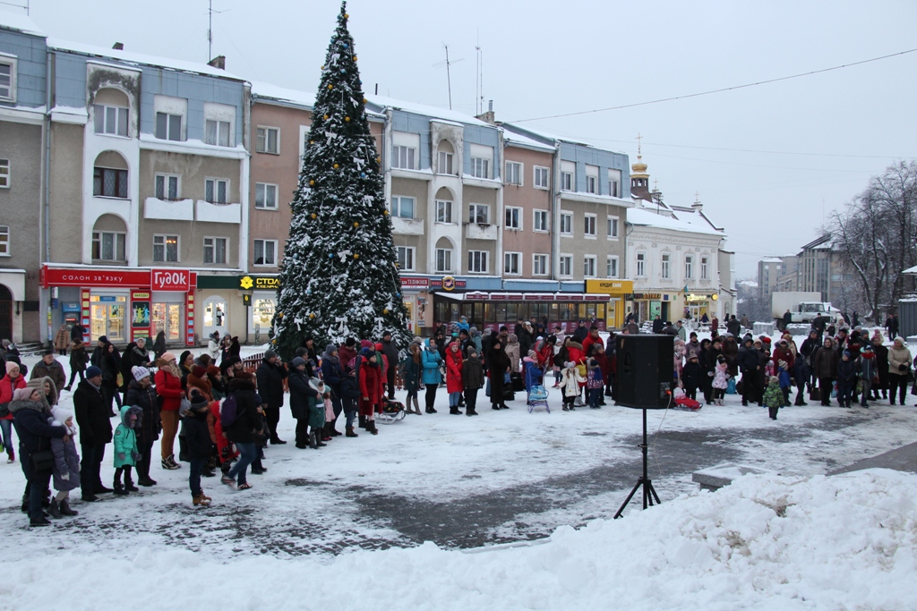 Новорічно-Різдвяні свята: У Дрогобичі заплановано 32 святкові заходи