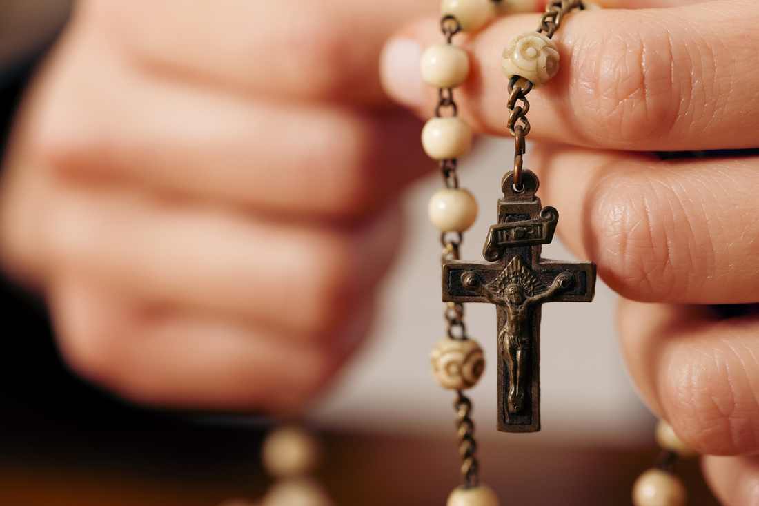 Трансляція богослужінь: В часі карантину молимось онлайн