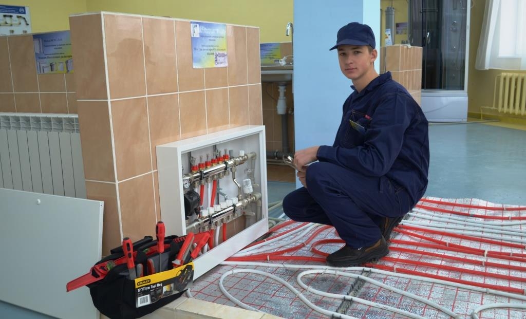 Дрогобицький міськрайонний центр зайнятості  інформує про навчання за професією  «монтажник санітарно – технічних систем і устаткування»