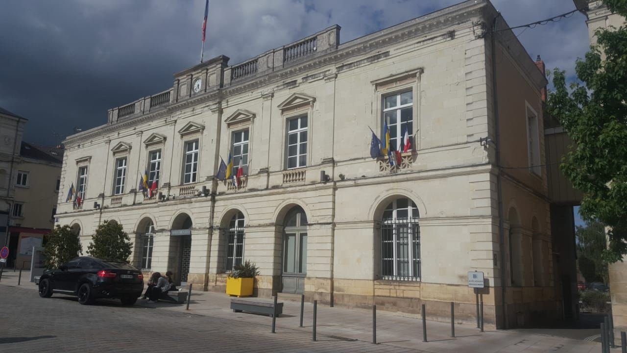 Дрогобич готується до підписання договору про партнерство з французьким містом Сабле-Сюр-Сарт