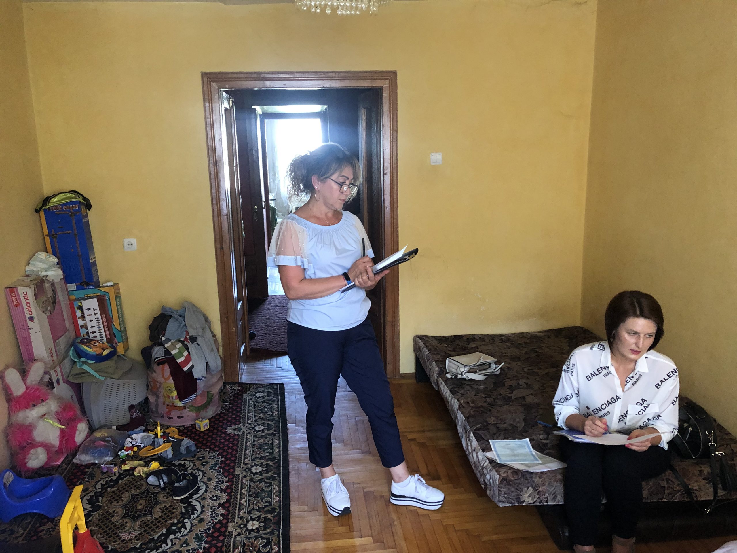 Служба у справах дітей провела виїзне обстеження неблагополучних сімей у Дрогобичі та Михайлевичах