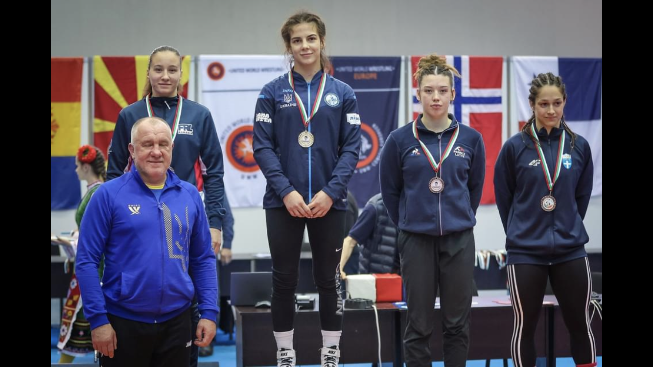 Олександра Хоменець здобула перемогу на Міжнародному турнірі з боротьби у Болгарії