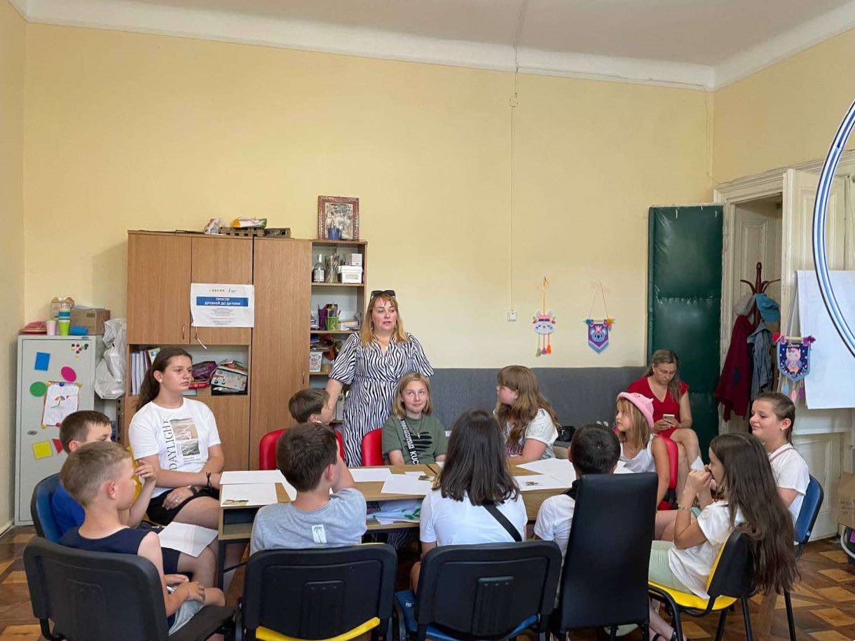 Дозвілля для дітей: Дрогобицький міський центр соціальних служб розпочав арт-терапевтичні зустрічі