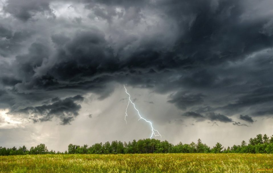 Погіршення погодних умов: синоптики на Львівщині оголосили І рівень небезпечності