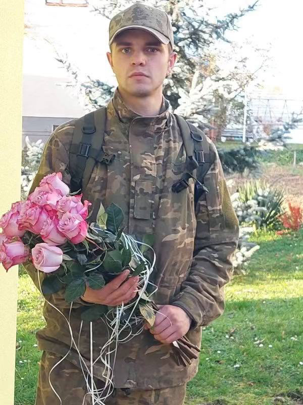 Триває збір підписів про присвоєння звання Героя України полеглому захиснику Миколі Журавчаку